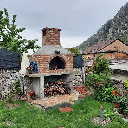Guesthouse Sanja Mostar Exterior photo