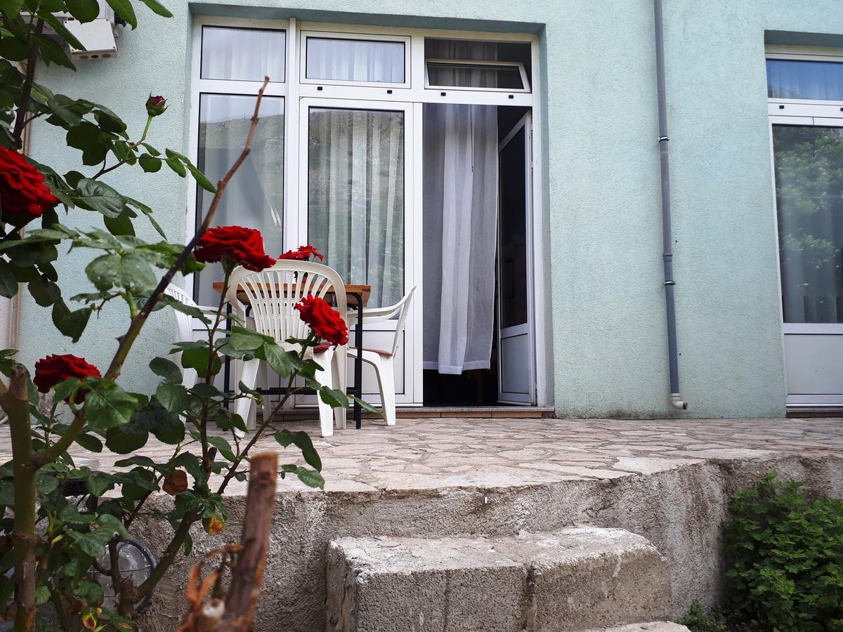 Guesthouse Sanja Mostar Exterior photo